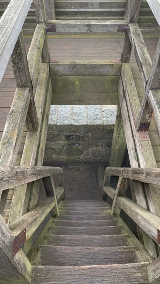 Bergkirche auf dem Basaltkegel Parkstein