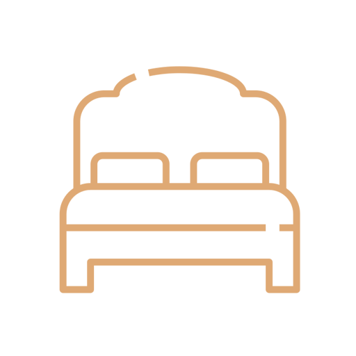 Schlafzimmer mit Doppelbett und Kleiderschränke